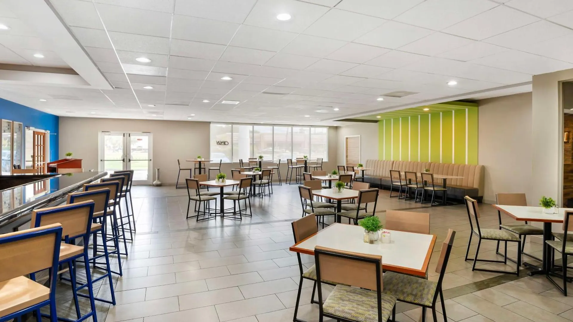 Best Western Premier Richmond City Gateway Hotel